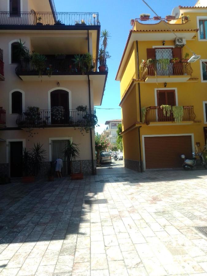 Vacanza Taormina Mare Mazzeo Extérieur photo